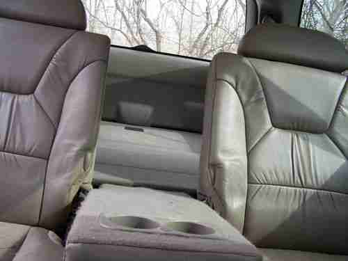 2001 Dodge Durango SLT 4X4 NEW MOTOR with less then 30,000 miles. NEW TIRES,, image 5