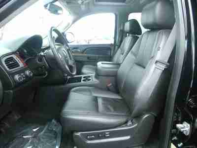 Sunroof Gm Certified 2 DVD Players Leather Heated Seats Blue Tooth 3rd Row, image 17