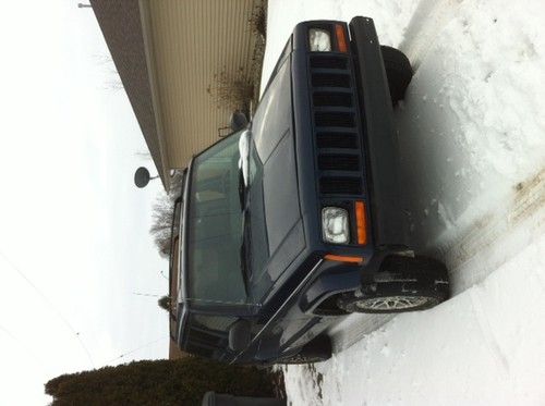 1997 jeep cherokee ( no reserve!!! )