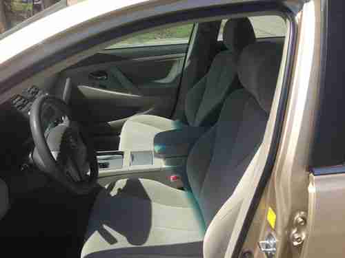 2011 Gold Toyota Camry, US $14,000.00, image 5