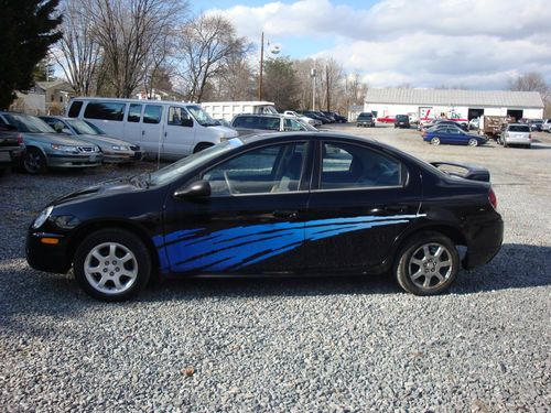 2004 dodge neon sxt sedan 4-door 2.0l