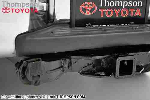 2004 Nissan Titan LE Crew Cab Pickup 4-Door 5.6L, US $12,891.00, image 9