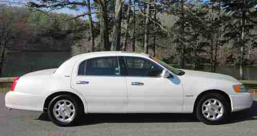 NO RESERVE! Luxury SEDAN Touring Southern NO RUST Extra Clean SERVICED Signature, image 7