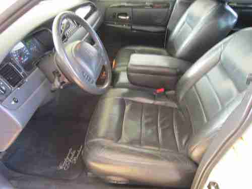 NO RESERVE! Luxury SEDAN Touring Southern NO RUST Extra Clean SERVICED Signature, image 9