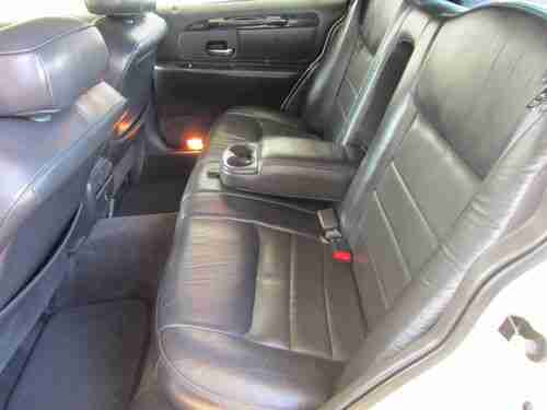 NO RESERVE! Luxury SEDAN Touring Southern NO RUST Extra Clean SERVICED Signature, image 10