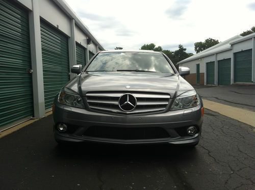 2009 c350 sport **super low miles** beautiful condition, loaded, rare color