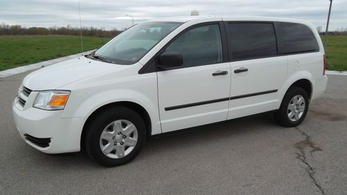 2010 dodge grand caravan wheelchair/handicap rear entry ramp van