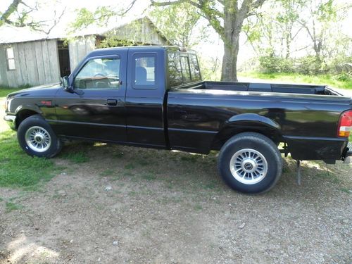1993 ford ranger truck-drives like new'/low mileage