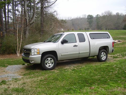 2008 chevrolet silverado 1500 lt2 good clean condition highway miles