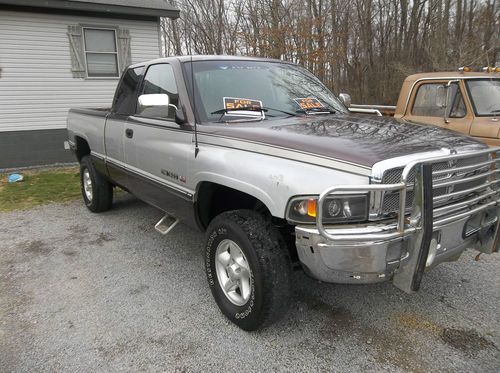 1997 dodge ram 1500 slt laramie 4x4 318 5.2 v8 extra block &amp; tires runs &amp; drives