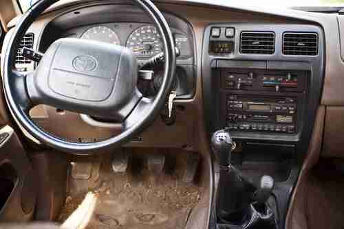 1997 Toyota 4Runner PARTS CAR, image 18