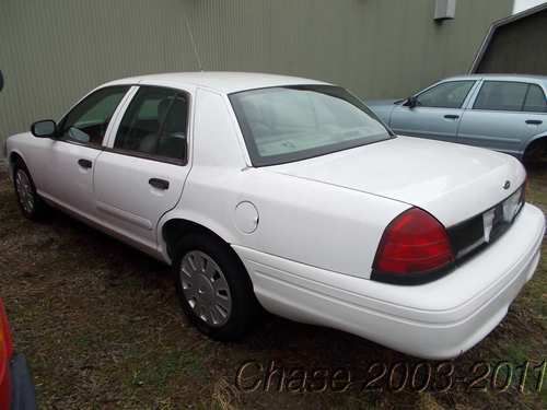 2006 ford crown vic victoria police interceptor - 4.6l v8 efi - 130k miles -