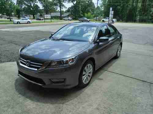 HONDA ACCORD EX-L V6 SEDAN LOADED LEATHER SUNROOF MODERN STEEL METALLIC 1 MO OLD, US $29,500.00, image 2