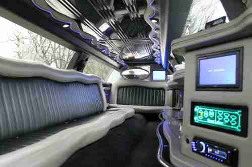 2007 Lincoln Town car 180 inch stretch with a 5th door!, US $32,475.00, image 7