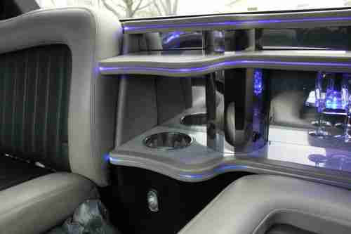 2007 Lincoln Town car 180 inch stretch with a 5th door!, US $32,475.00, image 20