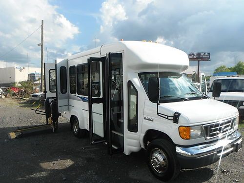 06 ford e-350 handicap bus wheel chair lift 10 passenger bus 104178 miles