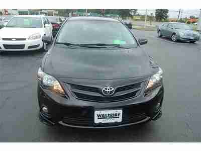 S 1.8L Bluetooth Traction control - ABS and driveline Rear defogger Tachometer, US $17,499.00, image 2