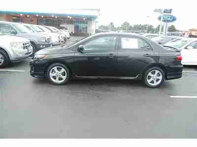 S 1.8L Bluetooth Traction control - ABS and driveline Rear defogger Tachometer, US $17,499.00, image 4