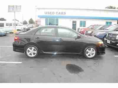 S 1.8L Bluetooth Traction control - ABS and driveline Rear defogger Tachometer, US $17,499.00, image 6