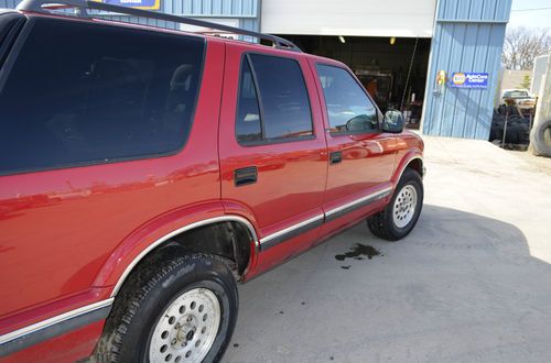 1997 chevrolet blazer ls sport utility 4-door 4.3l