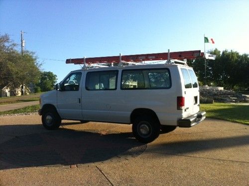 2006 ford e-350 super duty cargo van 2-door 5.4l