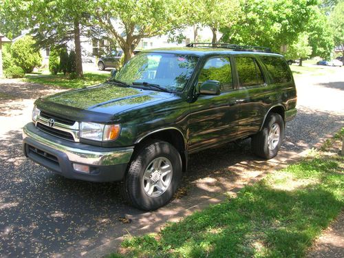 2002 toyota 4runner sr-5 sport utility 4wd $5900. no reserve suv 4 runner