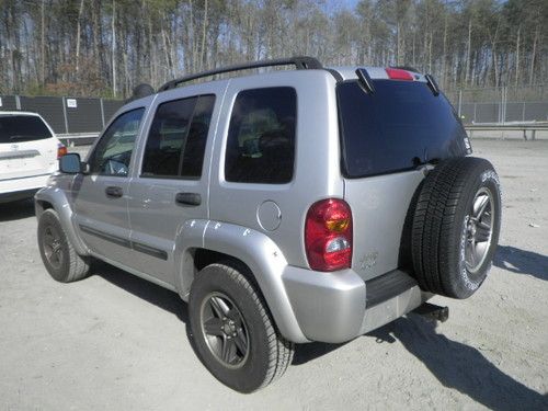 2004 jeep liberty renegade sport utility 4-door 3.7l 4wd