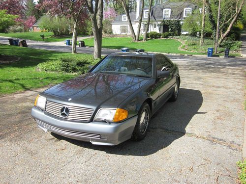 Nice 1991 Mercedes Convertible 300SL, image 3