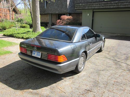 Nice 1991 Mercedes Convertible 300SL, image 19