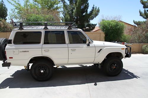 1989 land cruiser loaded with goodies