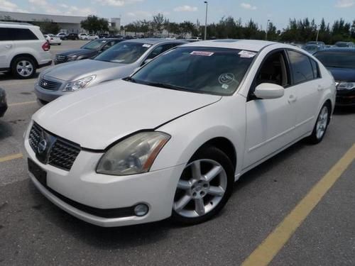 2004 nissan maxima se sedan 4-door 3.5l