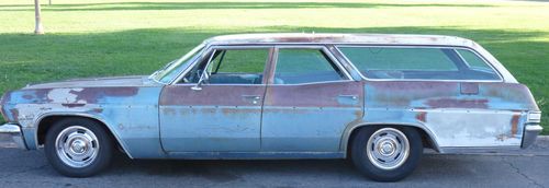 1965 chevrolet impala 9 passenger wagon