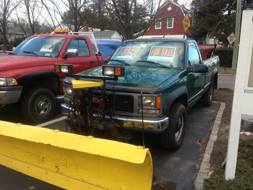 1999 gmc sierra 2500 4x4 plow truck!!!!