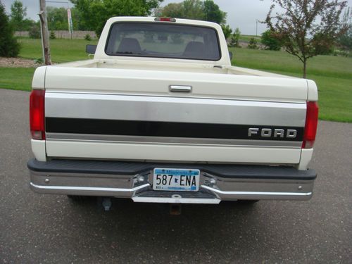 1996 Ford F-250 XL Extended Cab Pickup 2-Door 7.3L, image 4