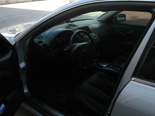 2002 infiniti q45