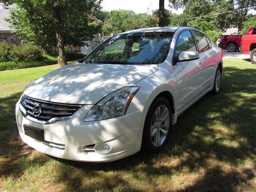 2011 nissan altima sr 1137 miles