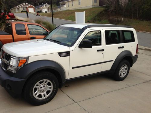 2008 dodge nitro 4x4 sxt sport utility 4-door 3.7l