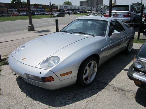 Porsche 928 s-4 automatic