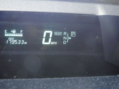 2004 Toyota Prius 4 Door Liftback Hybrid, image 19