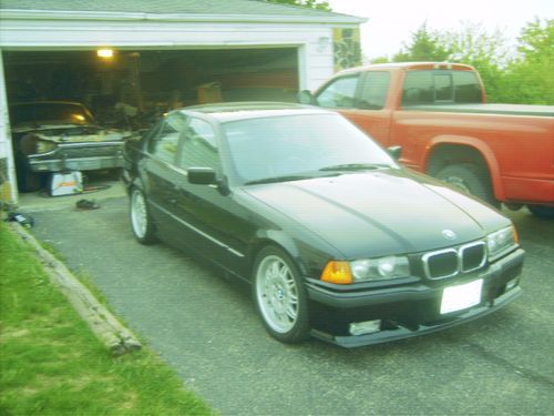 1993 bmw 325i base sedan 4-door 2.5l m3 look alike