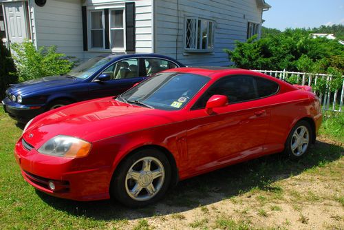2003 Hyundai Tiburon Base Coupe 2-Door 2.0L, image 2