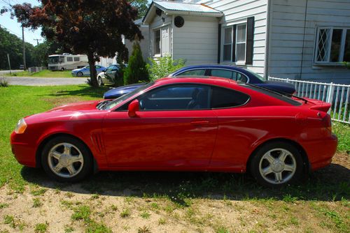 2003 Hyundai Tiburon Base Coupe 2-Door 2.0L, image 3