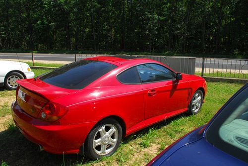 2003 Hyundai Tiburon Base Coupe 2-Door 2.0L, image 6