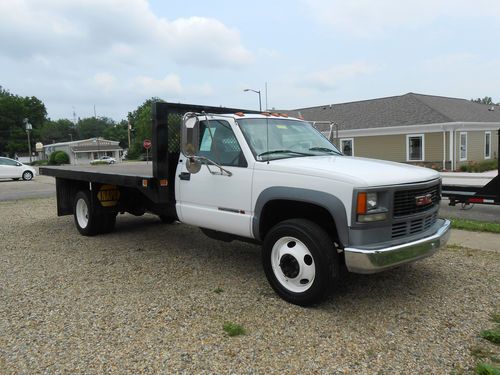 3500 hd 6.5 turbo diesel 5 speed manual 14' bed with hoist low miles nice !