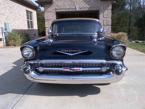 1957 chevrolet 210 4 dr hardtop no post