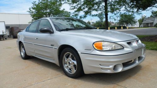 No reserve auction! highest bidder wins! come see this clean, beautiful pontiac!