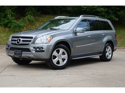 Clean carfax!! 2011 gl450, gps nav, back up camera, blind spot notification