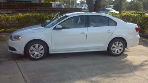 2013 volkswagen jetta se sedan 4-door 2.5l