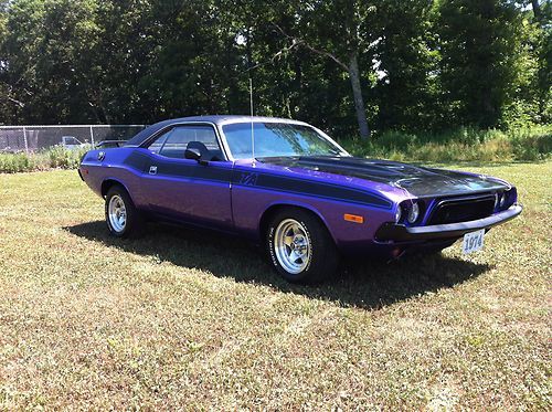 1974 dodge challenger 440 plum perfect metallic