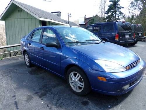 2002 ford focus zts sedan (38+ mpg)